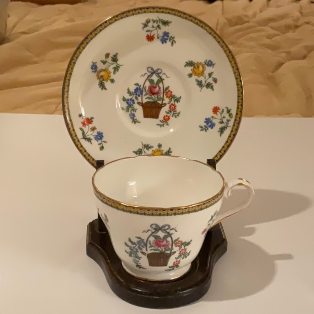 Aynsley China Flower Basket pattern, bread/butter plate, teacup/saucer